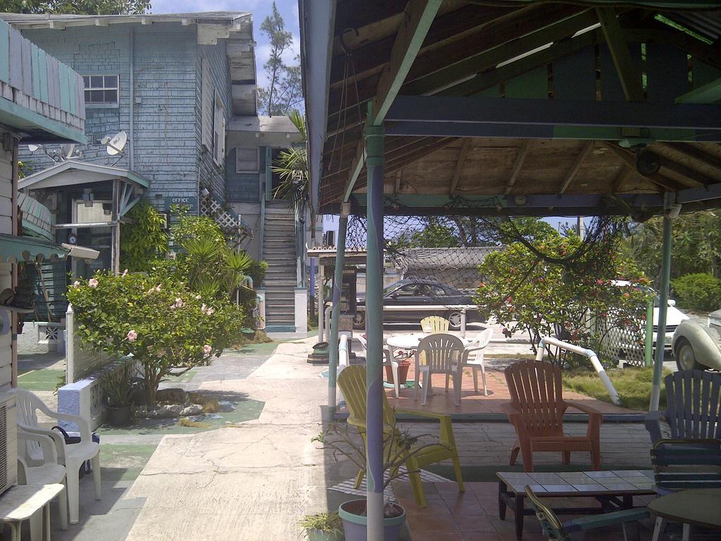 Arawak Inn Nassau Luaran gambar